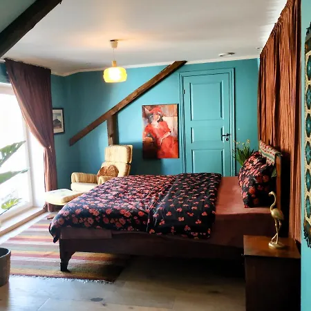 Leilighet Eventyrlåven Kjent Fra Tv Serien Herlig Hjem